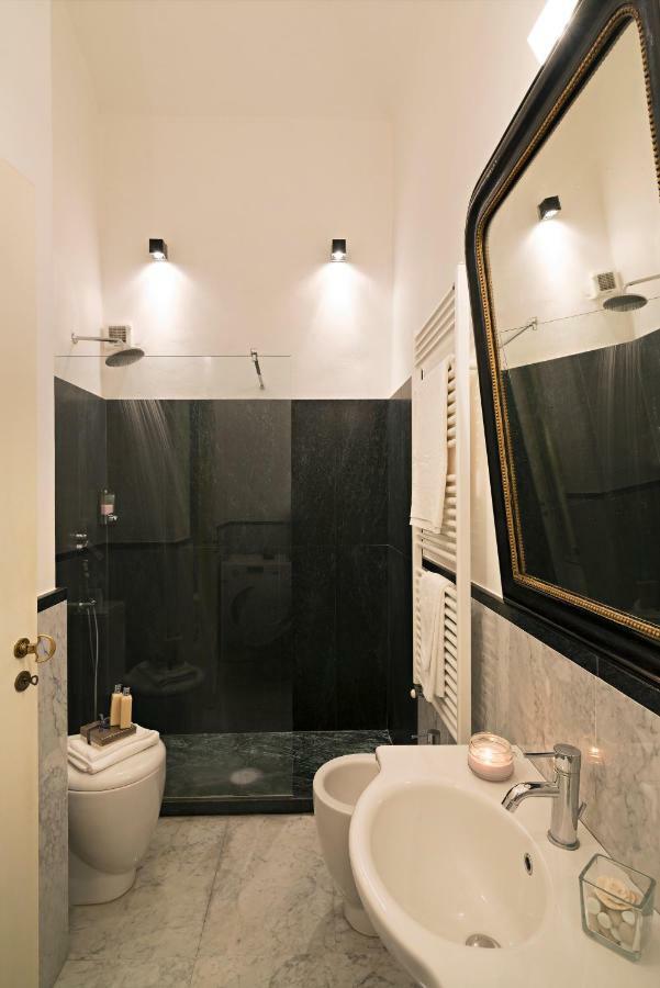 Ferienwohnung Consolata12 - Il Lusso Nel Centro Storico Di Torino Exterior foto